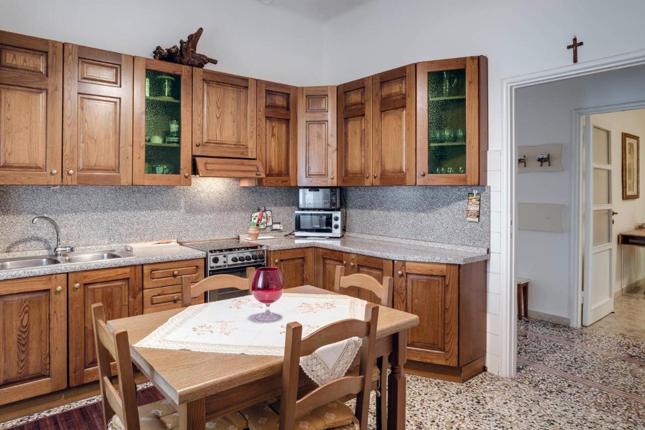 Sentirsi A Casa, Lontano Da Casa-Feel At Home Away From Home Caronno Pertusella Ngoại thất bức ảnh