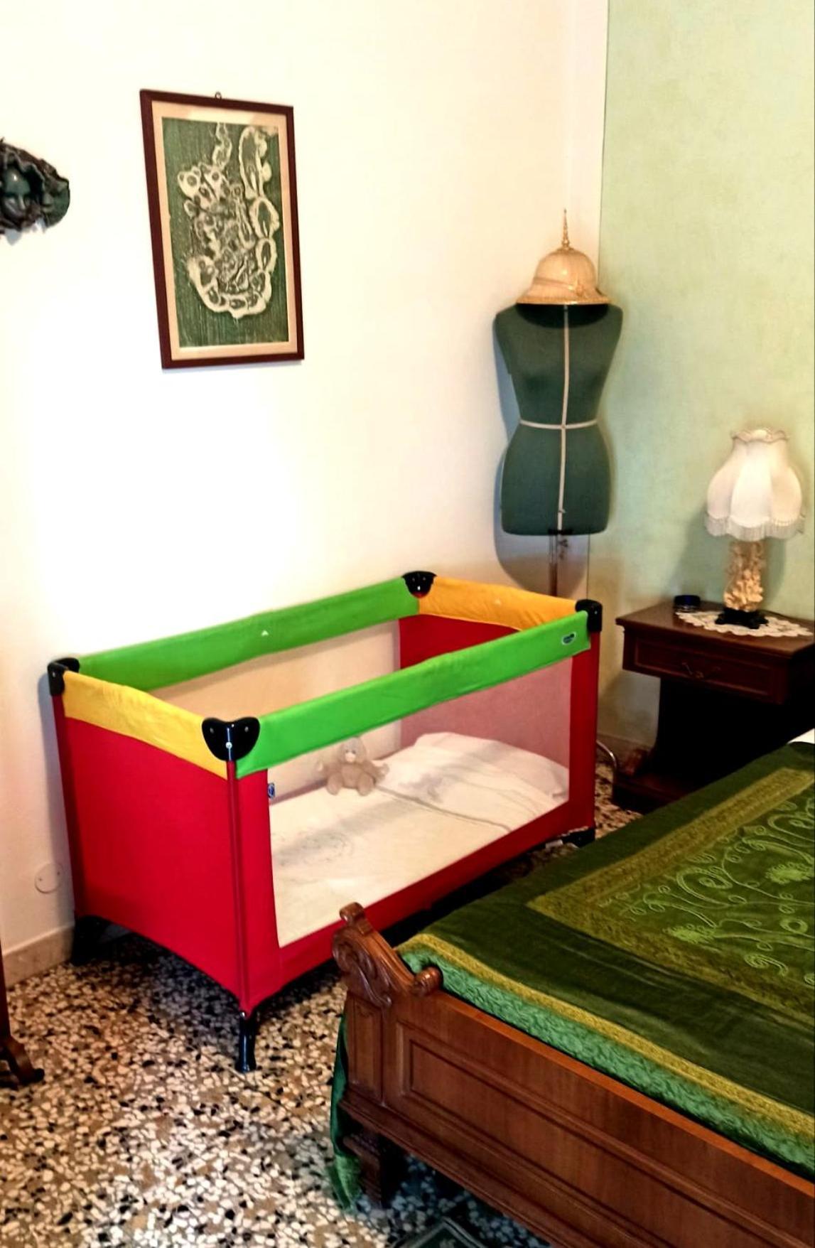 Sentirsi A Casa, Lontano Da Casa-Feel At Home Away From Home Caronno Pertusella Ngoại thất bức ảnh